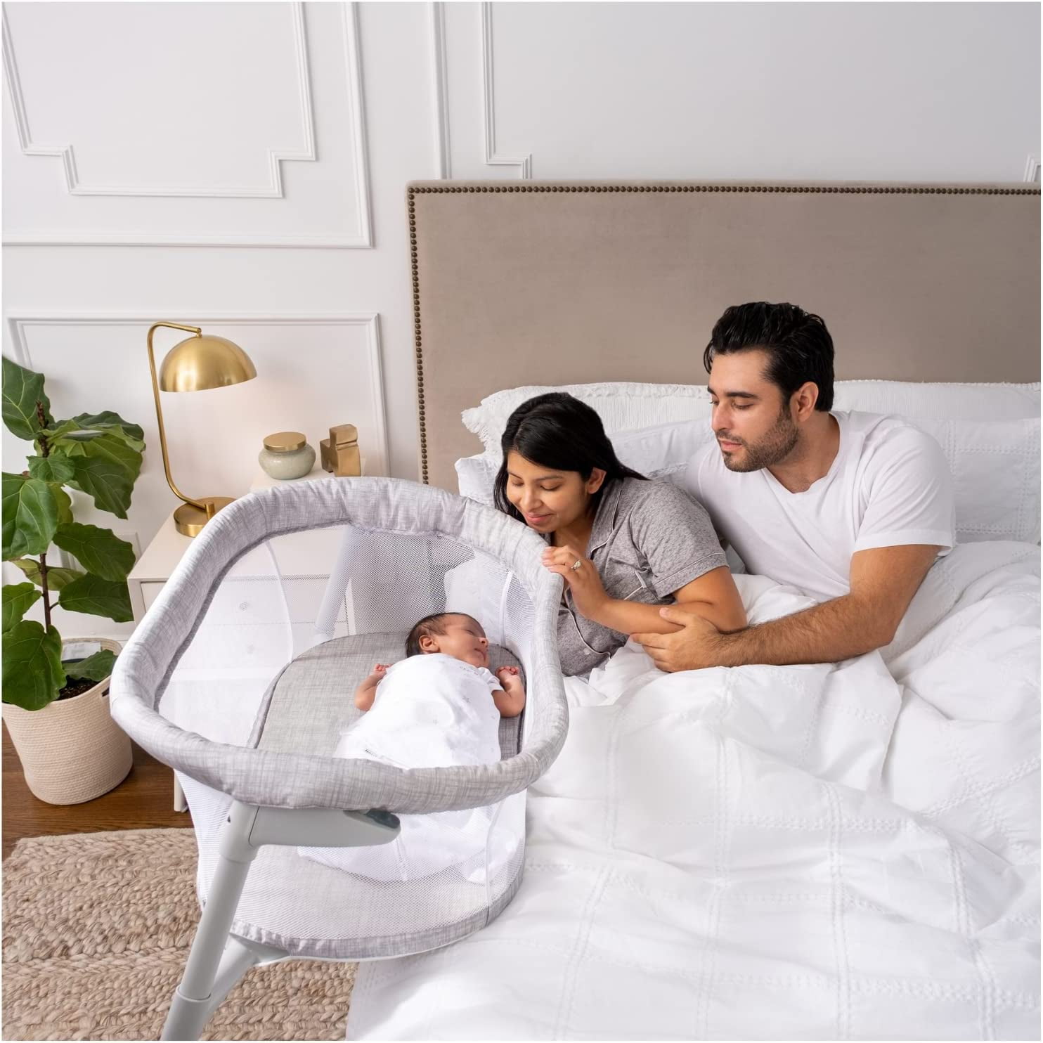 HALO Baby Flex BassiNest, Adjustable Travel Easy Folding