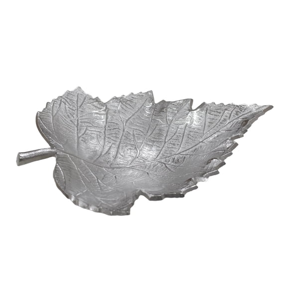 HANDMADE ECO-FRIENDLY 100% ALUMINUM TRADITIONAL PATTERN SILVER DECORATIVE TRAYS- 5.23'' x 3.93'' x 1.14'' SIZE, SILVER COLOR, TRADITIONAL DESIGN, DECORATIVE TRAYS BBH HOMES