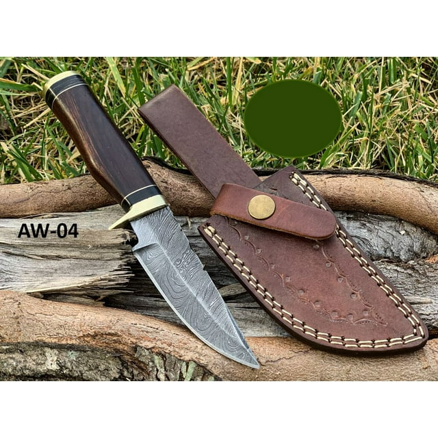 HANDMADE STEEL KNIFE Hunting W/ Wood & Brass Guard Handle