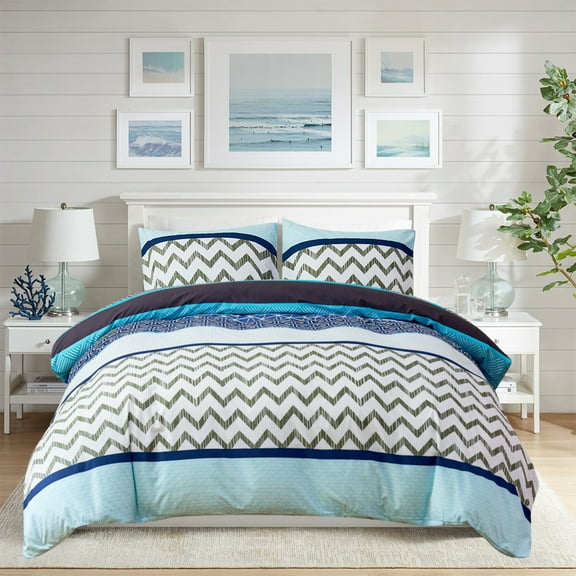 HAOK Duvet Cover Set Queen Size, 3 Pieces Soft Washed Microfiber Duvet Cover with Zipper Closure & Corner Ties, Navy & Light Blue
