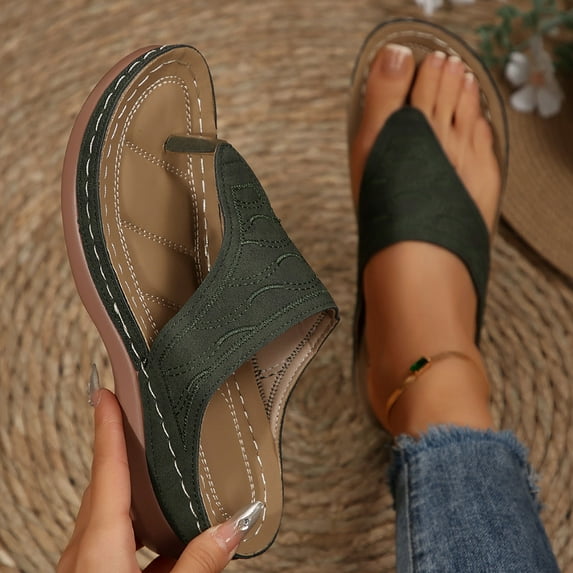 HAOTAGS Casual Summer Wedge Sandals for Women Clip Toe Comfortable Flip Flops with Arch Support Green Size 7.5