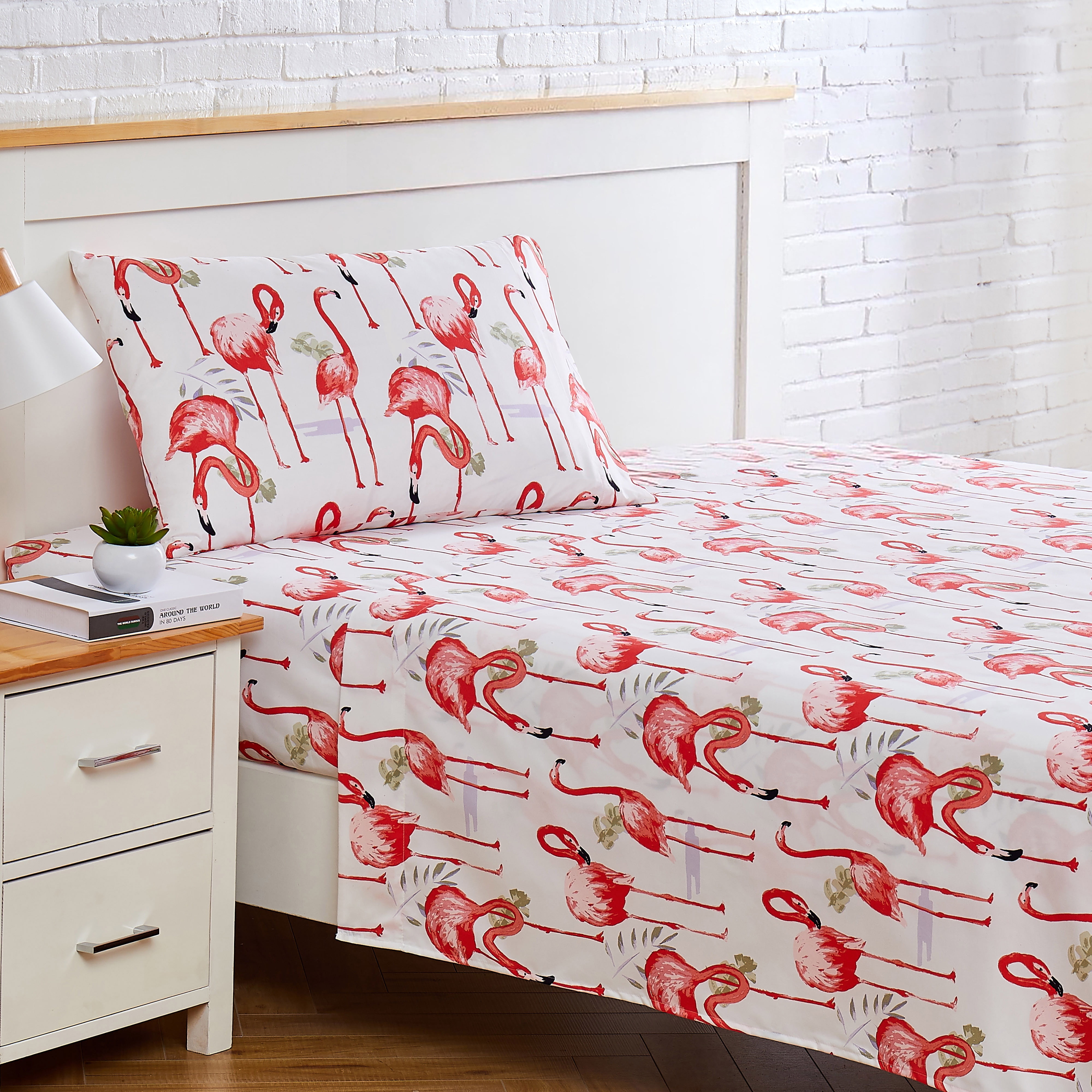 HARPER LANE Double Brushed Fancy Flamingo 4-piece Deep Pocket Sheet Set