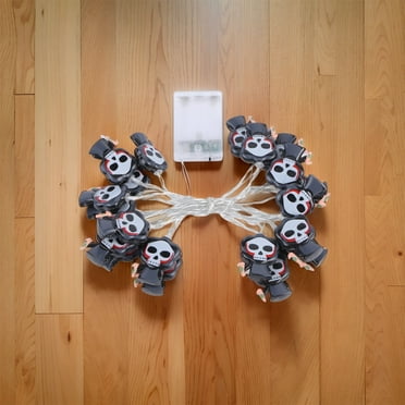 HBASD Halloween Skull Face String Lights 9.85ft 20 LEDs Halloween Lights Battery Powered Decorative Lights for Thanksgiving Autumn Party Indoor Fall Outdoor Halloween Decor