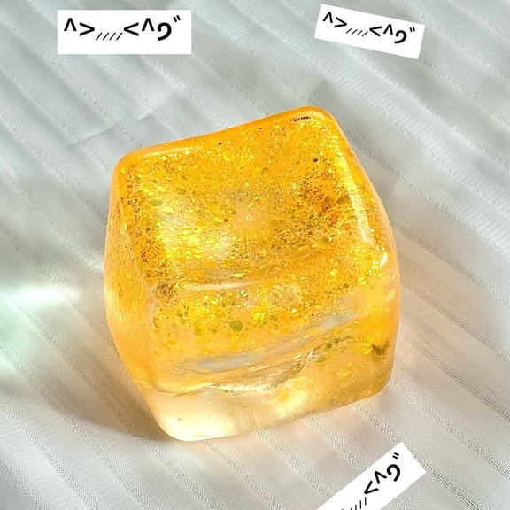 HBYJLZYG Soft TPR Squeeze Toy, Glitter Fidget Cube Decompression Toy, Anxiety Relief Sensory Play Toy, Portable Stress Relief Toy for Office Home Use