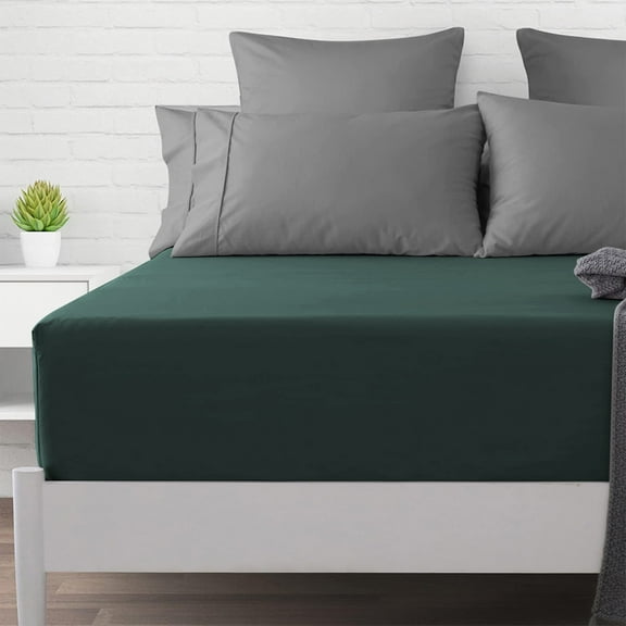 HCBY Queen Size Deep Pocket Fitted Sheet, 4-Way Stretch Jersey Knit - Ultra Soft & Cooling Bed Sheet for Sleeping Naked, Non-Slip Elastic Mattress Cover, 15 Inch Pocket (Green,80"x60"x11.8")