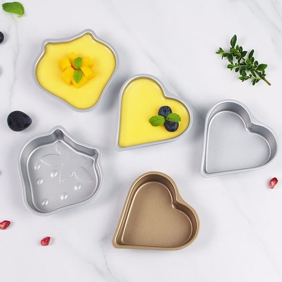 HEANUJJ 3pcs Strawberry Shape Cake Molds Carbon Steel Non-Stick Baking Pans for Home and Friends