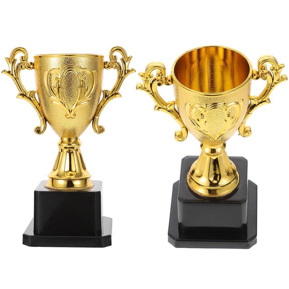 HEATSHAKING 2Pcs Small Golden Plastic Trophy Prop Lightweight Reward for Party Events