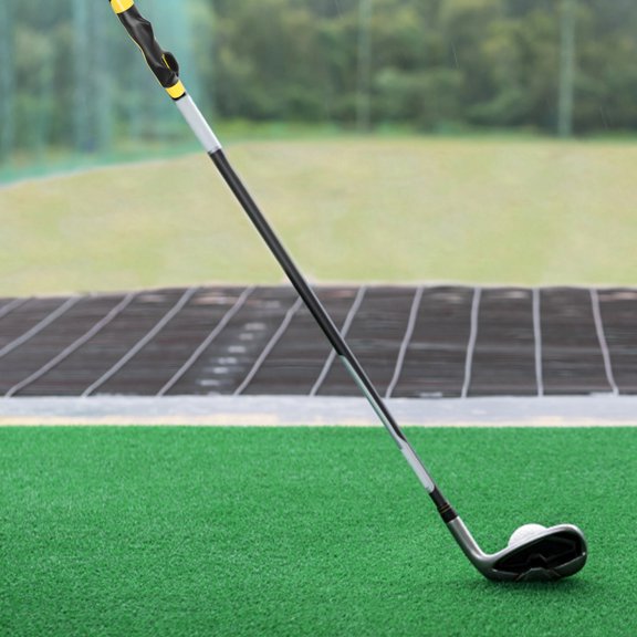 HEATSHAKING Golf Alignment Trainer in Yellow Plastic for Effective Swing Training and Putting Practice