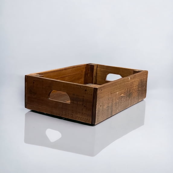 HEIRLOUM The Farmers Market Storage Crate 12inches x 18inches x 5inches Reclaimed Wood