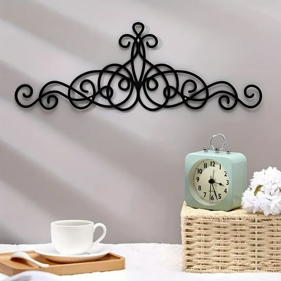 HELLOYOUNG 15.7 inch Crown hanging Metal hook Decoration Wall Decals Wall Stickers Hanging for Bedroom/Entryway Simple style Create an atmosphere