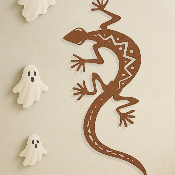 HELLOYOUNG Metal Gecko Wall Art Outdoor Decor, 1Pcs Lizard Sculpture Accessories for Home Decor for Home Garden Patio Xmas Halloween Present for Yard Fence