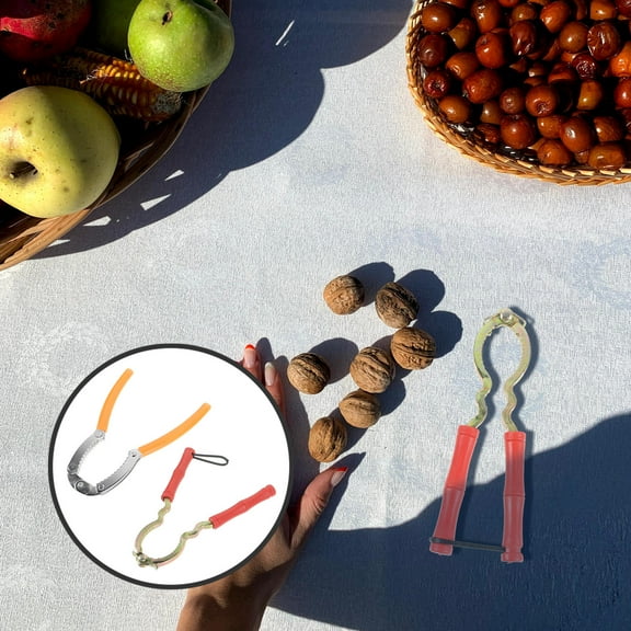 HEMOTON Walnut Crackers Tool for Kitchen Use Cast Iron Nut Opener Portable and Compact 2 pcs
