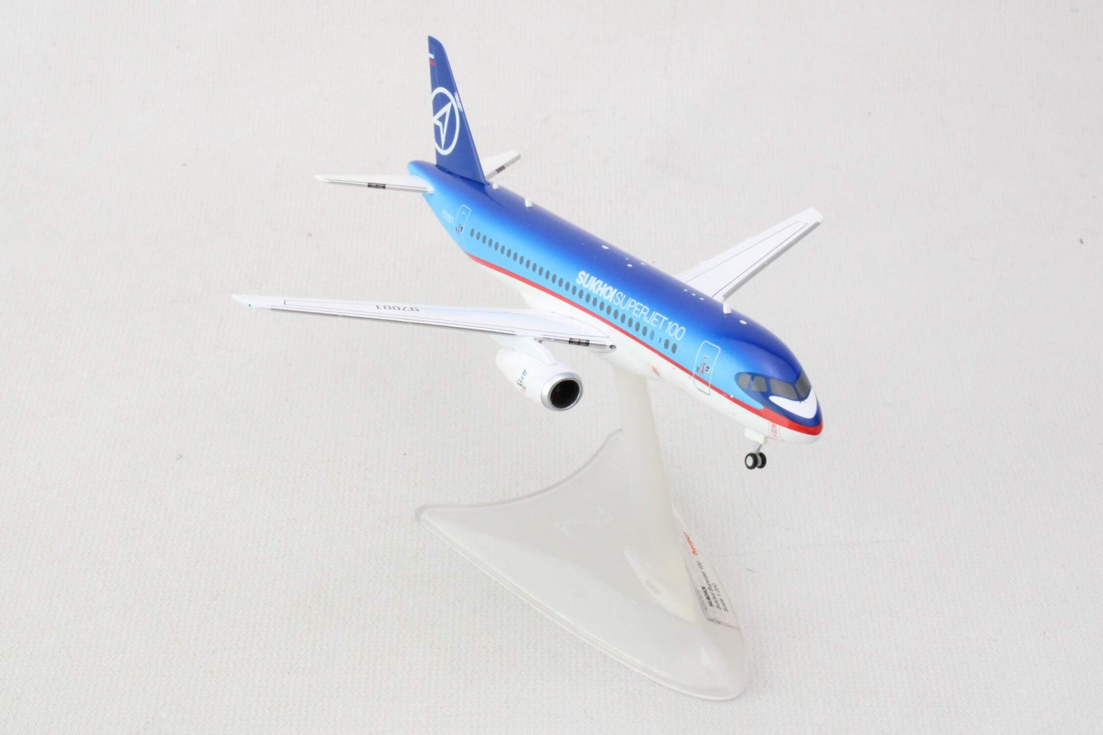 Herpa Wings Sukhoi Superjet 100 im Massstab 1:200 (Gebraucht) in Stettlen für CHF 37 – mit