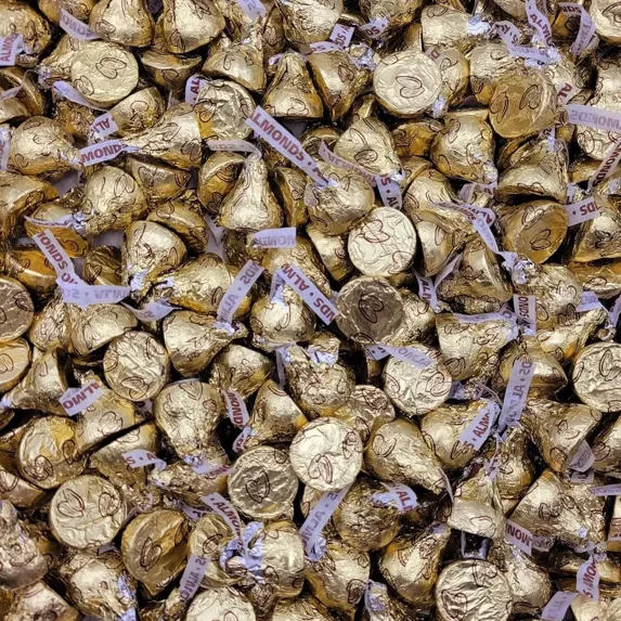 HERSHEY'S Kisses Milk Chocolate With Almonds, Bulk & Delicious Candy (5 Pounds)