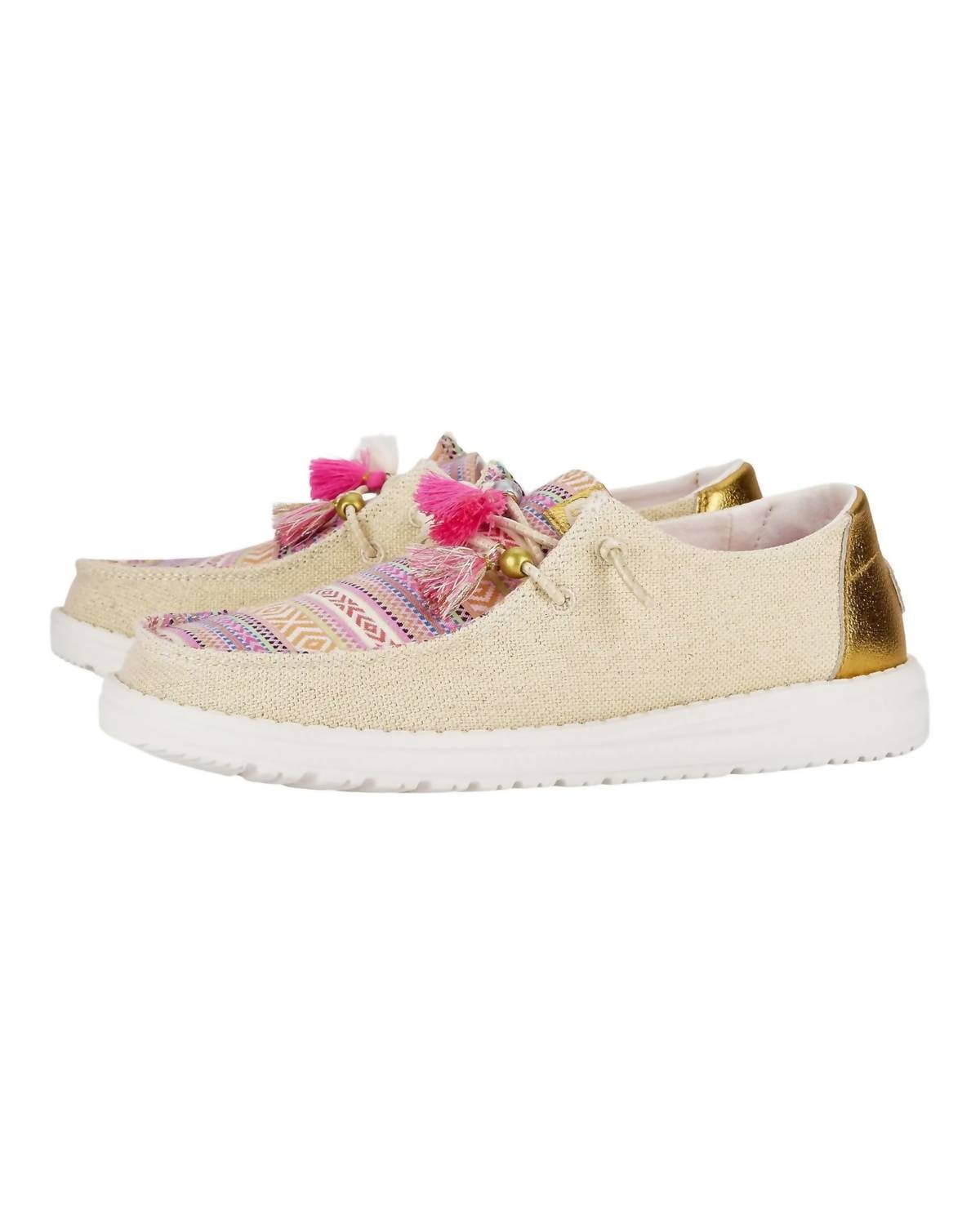 hey dude women's slip ons