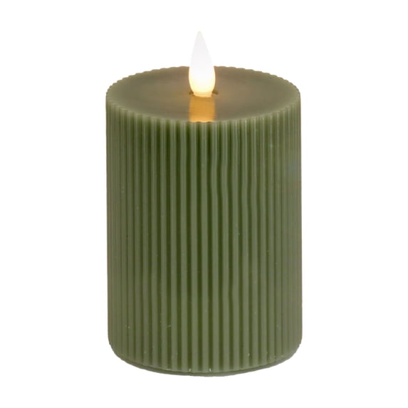 HGTV Home Collection Georgetown Real Motion Flameless Candle With Remote, Green with Warm White LED Lights, Battery Powered, 6 in