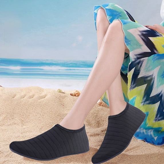 HHGBAD Water Shoes for Women and Men - Fast-Dry Aqua Socks, Non-Slip Barefoot Footwear for Beach, Swim, Pool, Surf, and Water Activities