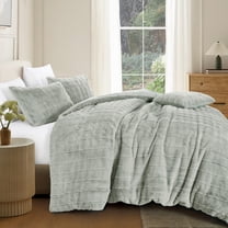 HIG 4-Piece Faux Fur Comforter Set – Luxury Ultra Soft Plush & Fluffy Bedding, Warm and Cozy Blanket with 1 Comforter, 2 Shams & 1 Decorative Pillow, Queen