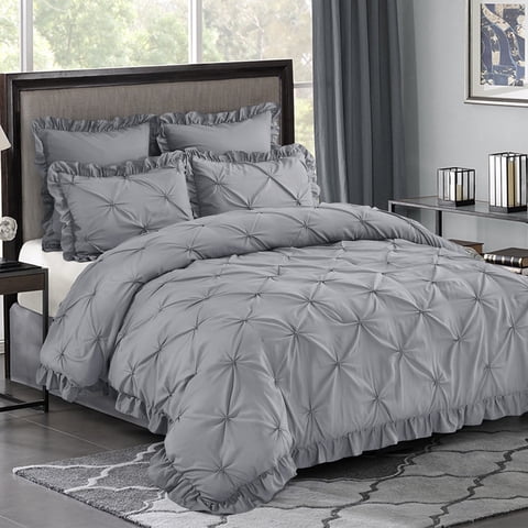 HIG Pinch Pleat Comforter Set, King Size