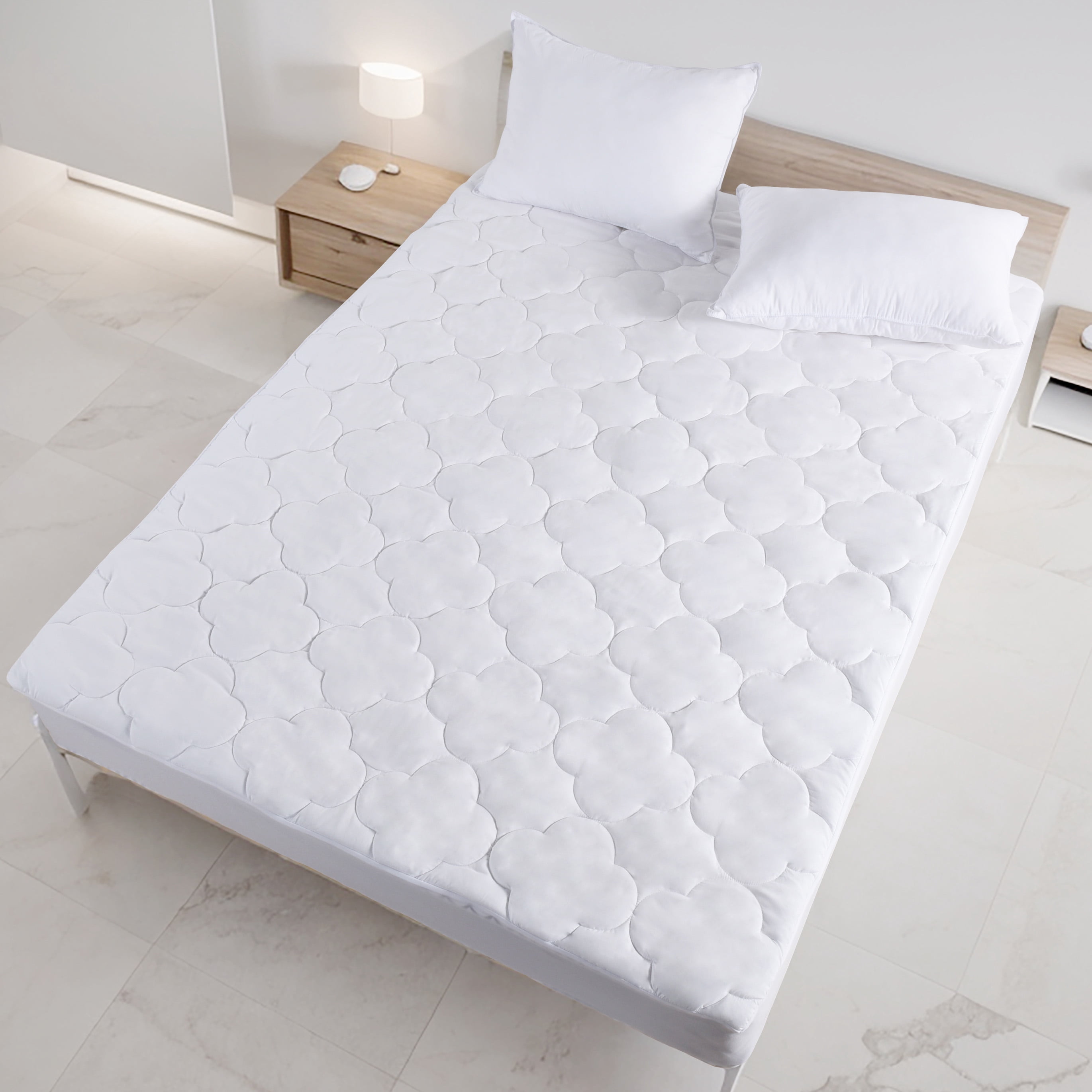 HIG White Quilted Fitted Mattress Pad, Elastic Fitted Mattress Cover Protector with Deep Pocket Fits 8-21 inch Mattress,Soft Breathable Down Alternative Bed Protector, 60x80 Inches