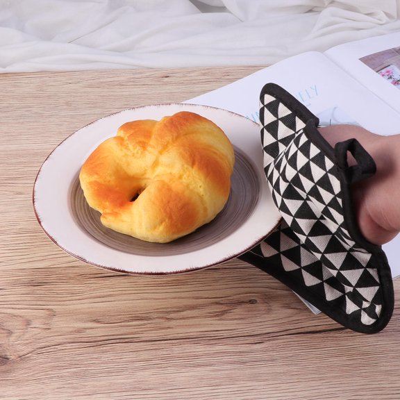 HINTRMENT 3Pcs Heat Resistant Placemat Cotton Quilted Multi Color Table Insulation Pads