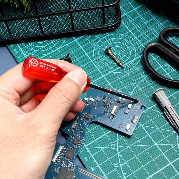 HINTRMENT Triangle Screw Drivers For Triwing Triangle Y-Tip Screwdriver Red 1Set