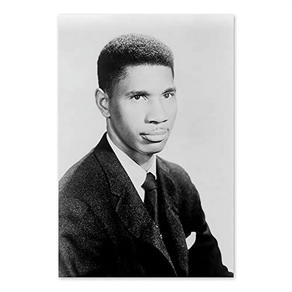 HISTORIX Vintage 1963 Medgar Evers Poster Photo Print - 8x12 Inch Vintage Portrait of Black American Civil Rights Activist Medgar Evers Facing Right