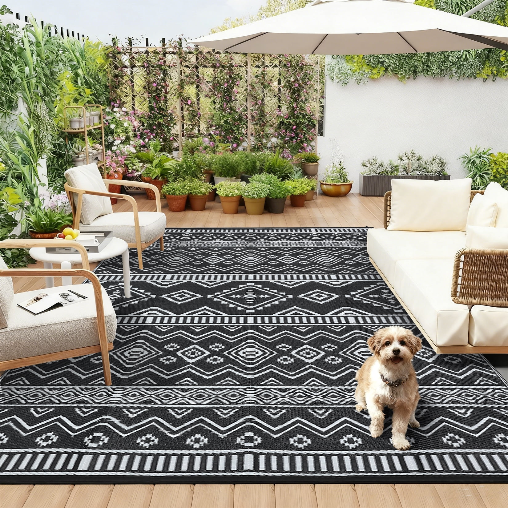 HIWEAVER 8' x 10' Black/White Outdoor Rug PP Plastic Straw Woven Waterproof Patio Rug with Border Portable Outside Carpet for Balcony Deck Picnic Garden Decor
