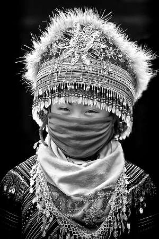 HMong Canvas Art - John Moulds (12 x 18)