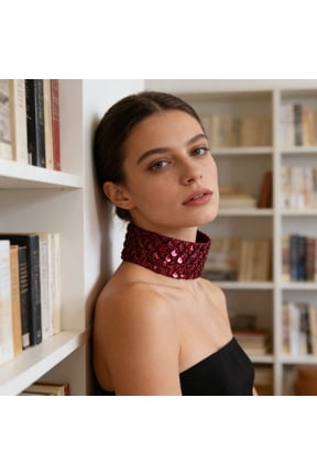 HOARBOEG 1Pcs Metal Sequin Choker Necklace for Women, Sparkly Glitter Stretchable Collar Necklace, Adjustable Gothic Choker, Sequins Choker, Party Club Fashion Choker, Evening Dinner Necklace Jewelry