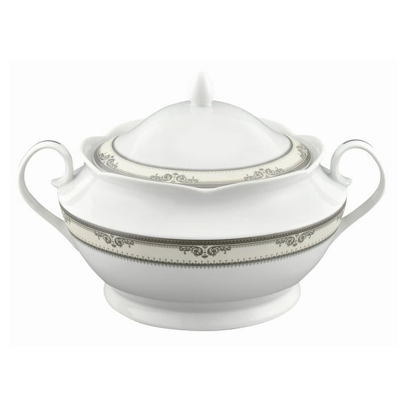 HOMEHUT Porcelain Souptureen w/Lid Victoria - 4.25 Quart Capacity, Curved Scalloped Shape