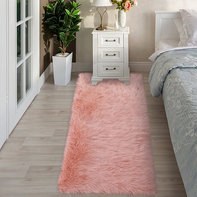 HOMERRY 2'x6' Faux Fur Area Rugs Indoor Soft Fluffy Bedroom Bedside Floor Carpet Silky Long Wool Furry Rugs for Living Room Sofa Floor, Pink