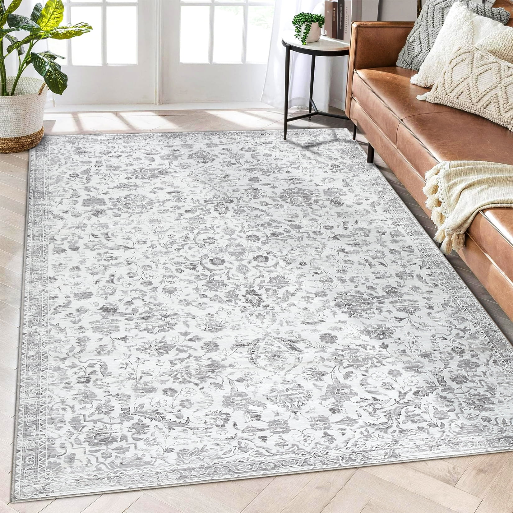 Gray Floral Machine Made Washable 4' x 6' Area Rug