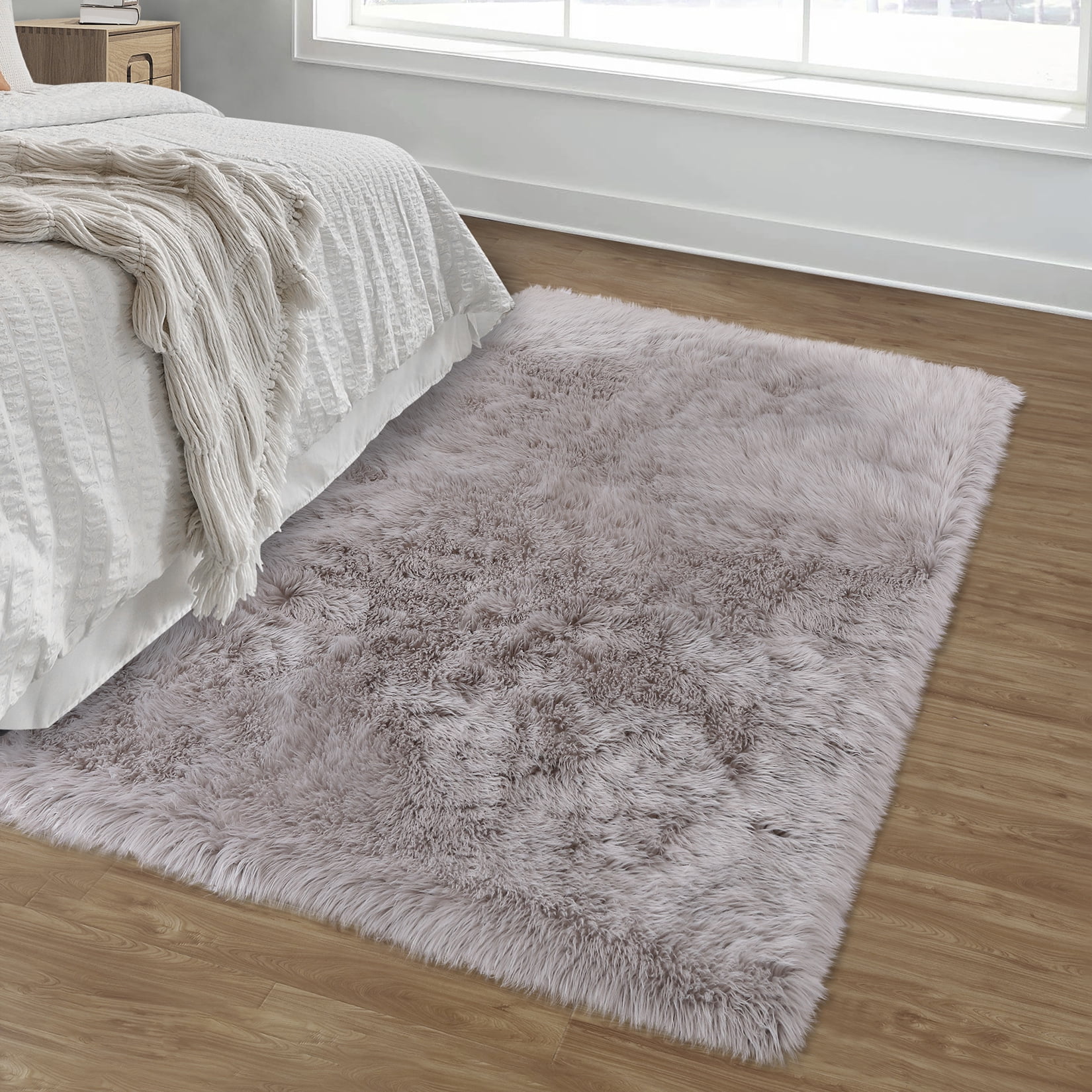 HOMERRY Luxury Soft Faux Fur Area Rug, Fluffy Plush Living Room Area Rugs Bedside Dorm Room ...