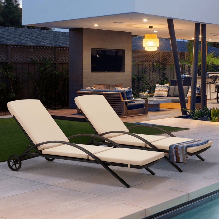 HOMREST Outdoor Chaise Lounge Chair Set of 2 PE Rattan Wicker Pool Lounge Chair Arm Rest with 5 Adjustable Position Flexible Wheels and Thick