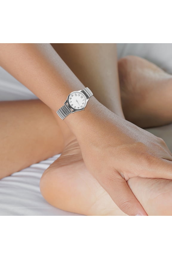 1Pc Modern Quartz Wristwatch with Luminous Dial Durable Design and Fashionable Look