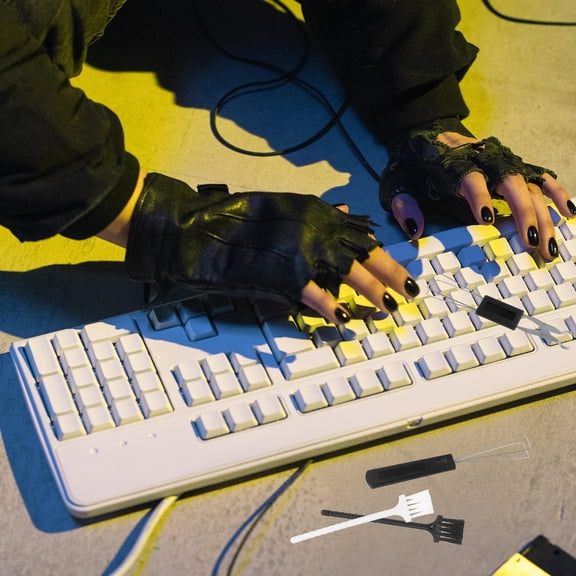 HONMEET 1Set Easy to Carry Keyboard Dusting Brush with Metal Key Puller for Mechanical Keyboard Maintenance