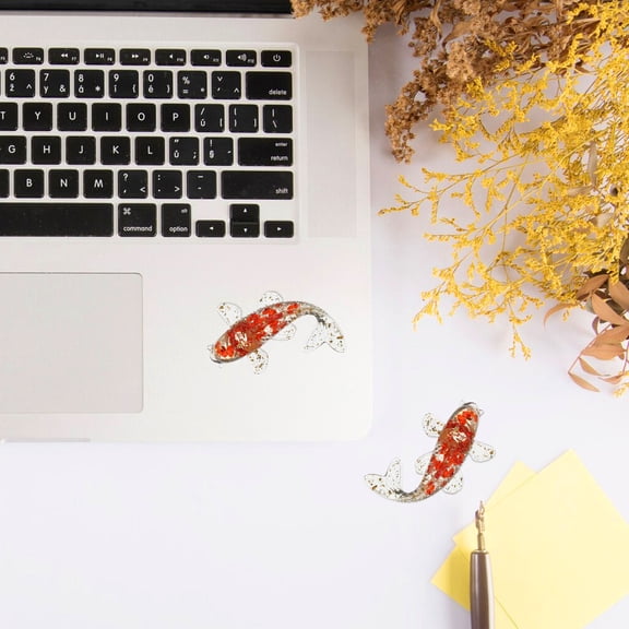 HONMEET 2Pcs Red Crystal Fish Statue Table Decor for Desktop and Office with Resin Epoxy Craftsmanship