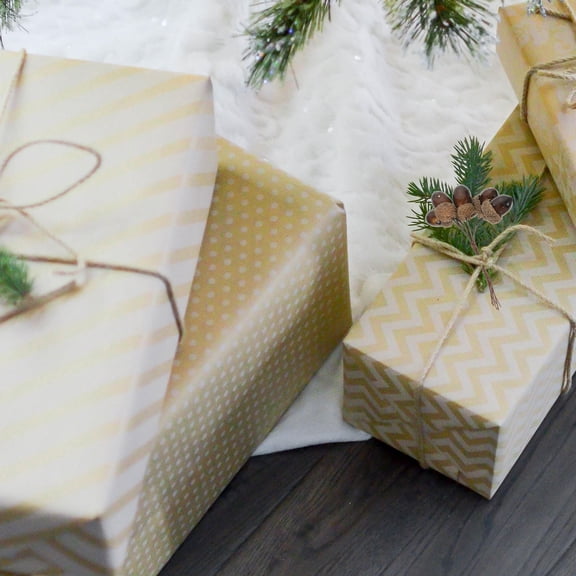 HONMEET Room Decor Pine Nut Bouquet Ornament Brown Plastic 3PCS