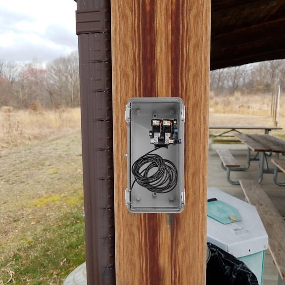 HONMEET Compact White Plastic Junction Box for Outdoor Use Impact Resistant and Electrical Insulated