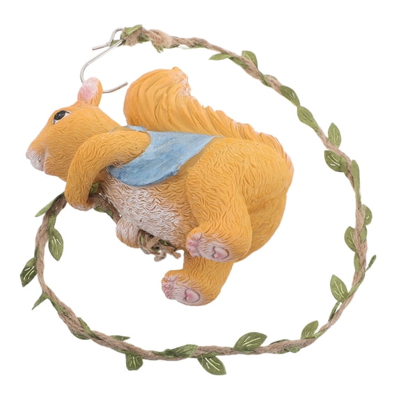 HONMEET Small Squirrel Figurine for Yard and Wall Decor, Natural Style Climbing Shape, Outdoor Garden Ornament Set