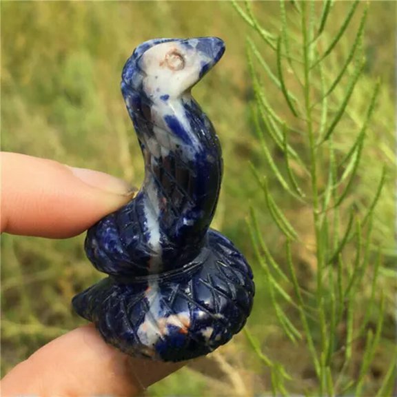 HOOUN 1.5" Natural Crystal Snake Carved Quartz Stone Serpent Rock Healing Reiki Decor-Sodalite-1PC (Random Pick)