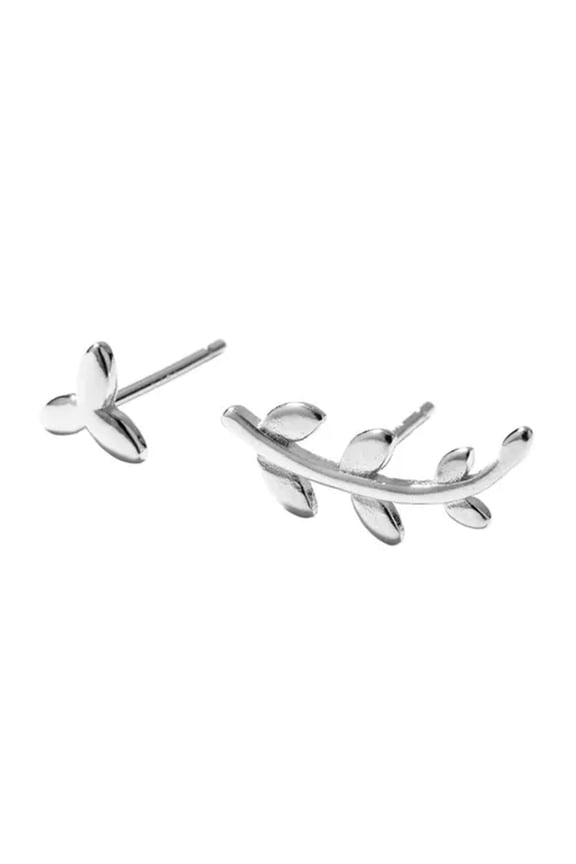 1 Pair Trendy Leaf Shape Stud Earring Asymmetrical Earring Women Jewelry Gifts-Silver