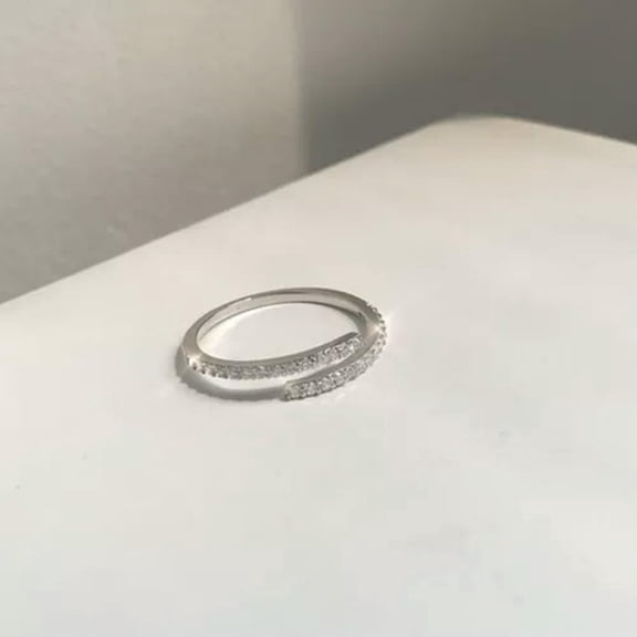 HOOUN 1PC Crystal Knuckle Ring Open Zircon Women Adjustable Finger Ring Exquisite-Silver-Resizable