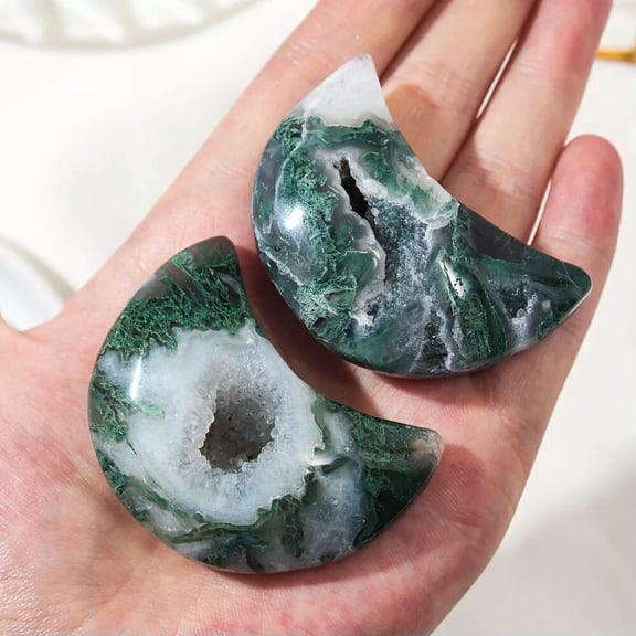 HOOUN 1PC Natural Moss Agate Moon Aquatic Geode Hole Ornaments Crescent Gemstone 5-6cm