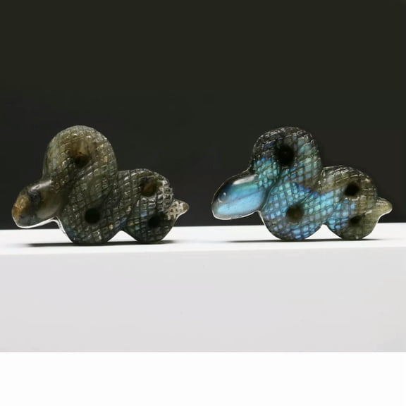 HOOUN 2" Natural Labradorite Snake Quartz Crystal Skull Hand Carved Healing Random 1pc