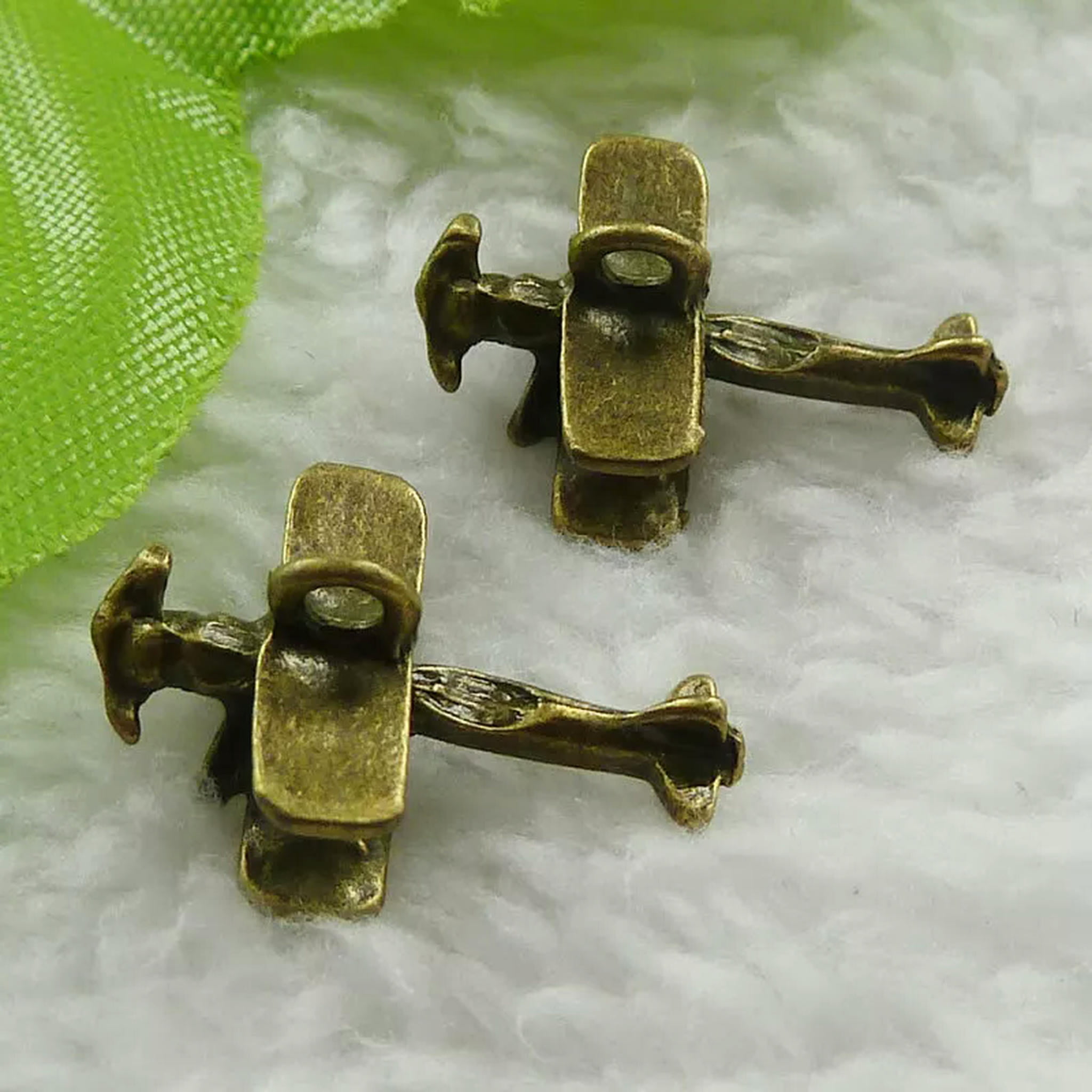 HOOUN 200 pcs bronze plated fighter plane charms 19x12mm B865