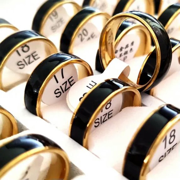HOOUN 30pcs Bright Black Enamel 6mm Stainless Steel Ring Classic Elegant Jewelry