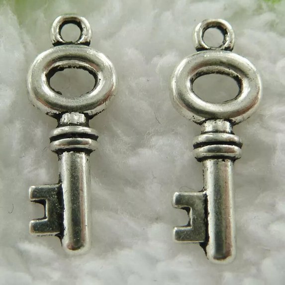 HOOUN 360 pcs tibet silver key charms 21x8mm B553