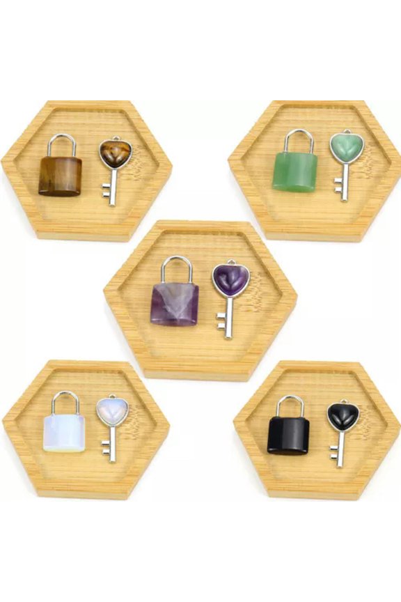 5 Sets Natural Stone Mixe Gems Lock Key Pendants Prism Magic Reiki Amulet DIY